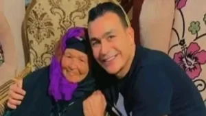 عصام الحضري يحيي ذكرى وفاة والدته الأولى بتأمل صامت يعكس أثر الفقد في حياته الفنية